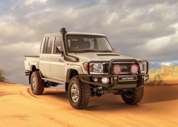 Toyota Land Cruiser có thêm phiên bản bán tải có kiểu dáng những năm 70-4