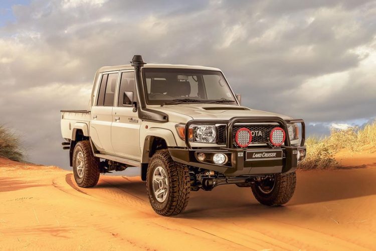 Toyota Land Cruiser có thêm phiên bản bán tải có kiểu dáng những năm 70-4