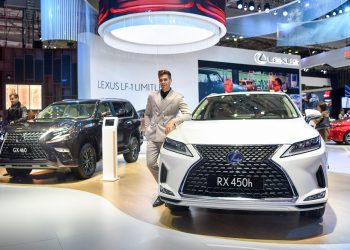 [VMS 2019] Lexus giới thiệu RX và GX mới phiên bản 2020 tại Việt Nam