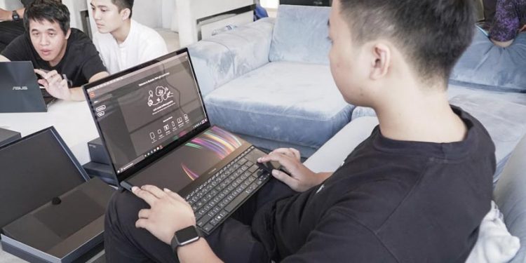 ASUS đồng hành cùng “Tuần lễ Thiết kế Sáng tạo Việt Nam Halography 2019” - 2