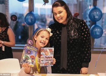 Chuyện lạ đó đây: Biên tập viên tạp chí trẻ tuổi nhất thế giới - 1