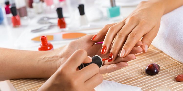 Các mẫu nails đang được yêu thích hiện nay - 14