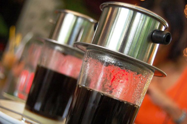 Câu chuyện từ phin cà phê - 1