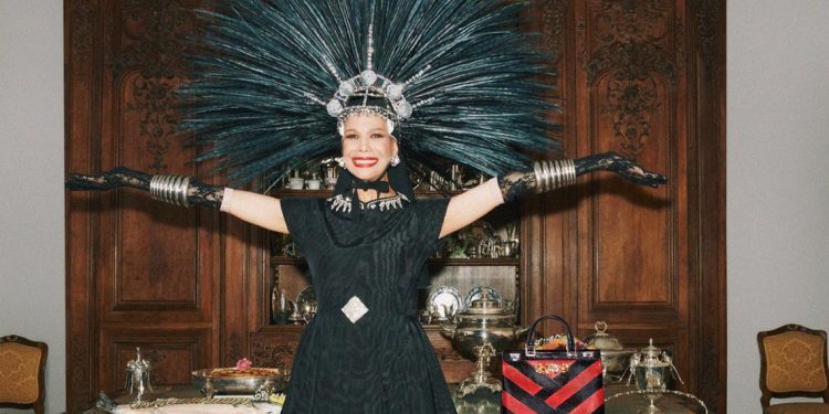 Đêm tiệc sống động trong chiến dịch quảng cáo Gucci Cruise 2020 - 5