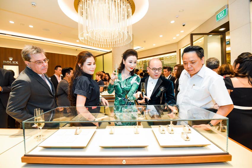 Diện mạo mới của cửa hàng đồng hồ Rolex tại Tràng Tiền Plaza, Hà Nội - 6