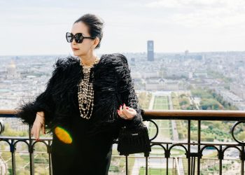 Diễm My sang trọng trong trang phục trắng đen dạo phố Paris - 16
