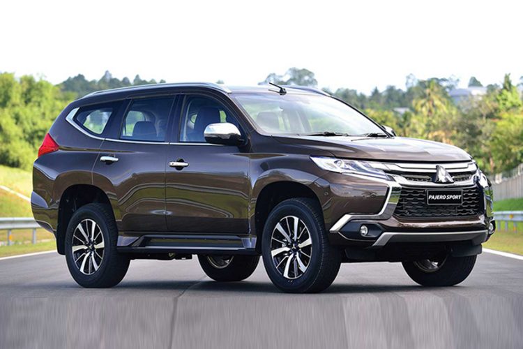 Mitsubishi Pajero Sport giảm giá gần 100 triệu đồng tại Việt Nam