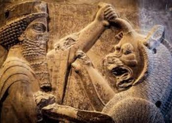 Đức vua Ba Tư toàn năng và kẻ mạo nhận trơ trẽn - 2