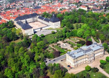 Thành phố nhỏ, cổ xưa Gotha ở miền Trung nước Đức - 8