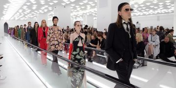 GUCCI - cam kết trung tính khí thải Carbon! - 2