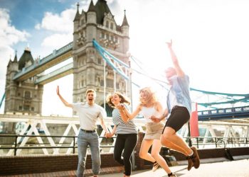 Klazz: Startup du lịch kết nối người học ngoại ngữ với giáo viên - 2