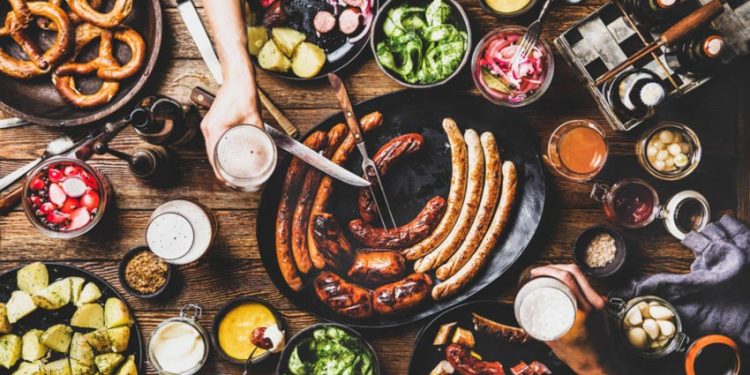 Đón tháng 10 với lễ hội bia Oktoberfest tại Saigon Café