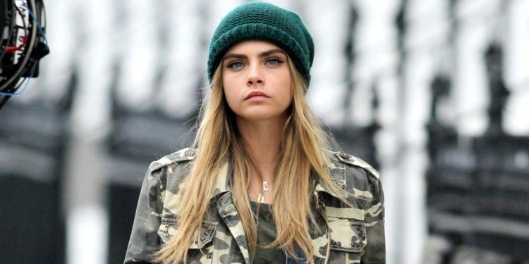 Mix & match phong cách thời trang quân đội cho quý cô - 6