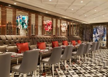 Mừng Ngày Phụ nữ Việt Nam tại The Reverie Saigon - 2