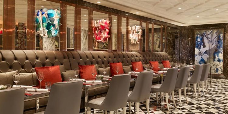 Mừng Ngày Phụ nữ Việt Nam tại The Reverie Saigon - 2