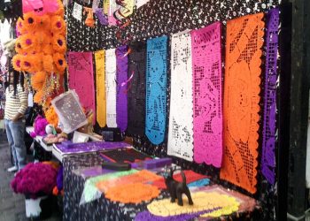 Nghệ phẩm chạm khắc giấy Mexico - 21