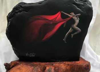 Nhiếp ảnh gia Thái Phiên triển lãm ảnh khỏa thân trên đá - 4