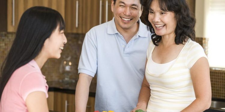 Phụ nữ đẹp hơn ở tuổi trung niên - 1