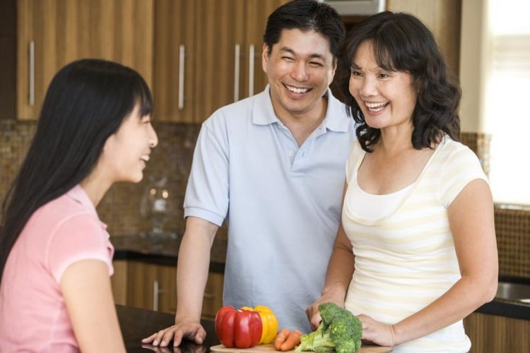 Phụ nữ đẹp hơn ở tuổi trung niên - 1