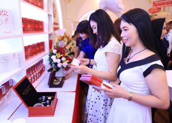 Thương hiệu Saffron Saharkhiz khai trương showroom thứ 2 tại TP.HCM - 3