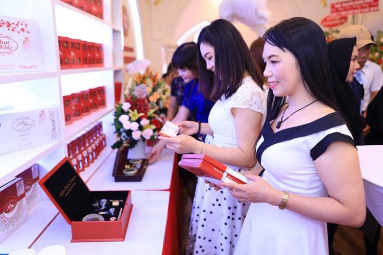 Thương hiệu Saffron Saharkhiz khai trương showroom thứ 2 tại TP.HCM - 3