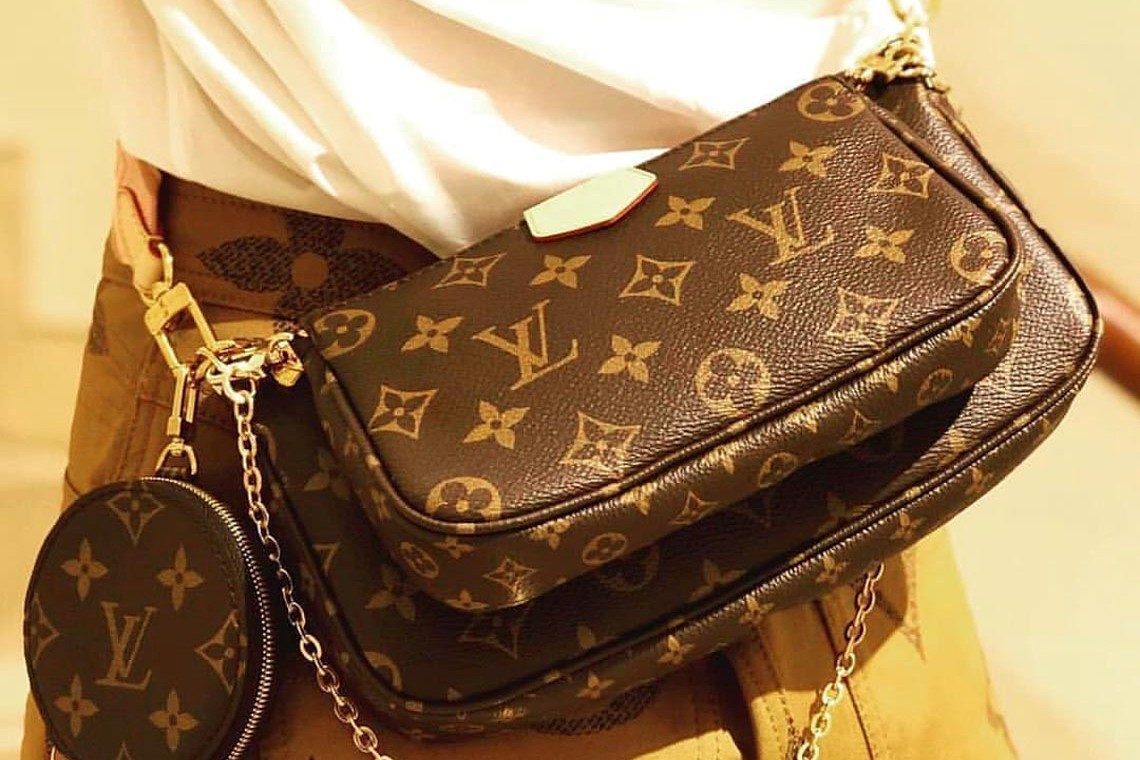 Tìm hiểu về chiếc túi xách nữ Louis Vuitton Neverfull Tote