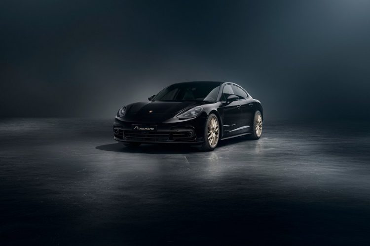 Chào đón phiên bản kỷ niệm 10 năm của Porsche Panamera - 2