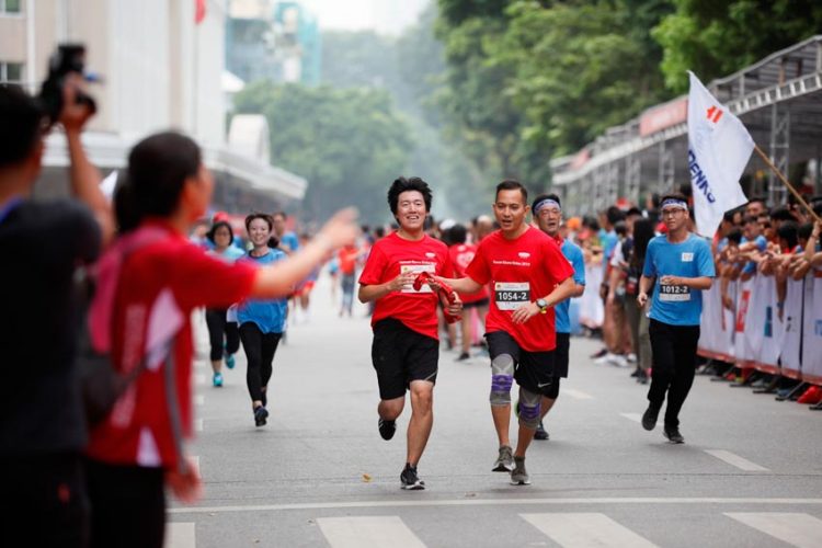 Dai-ichi Life tài trợ cho giải chạy tiếp sức Vietnam Kizuna Ekiden 2019 -1