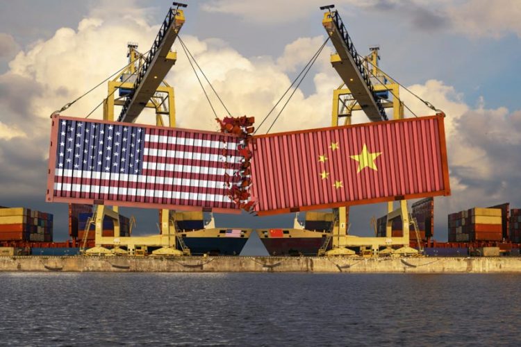 UBS: Giới đầu tư triệu phú thận trọng về triển vọng năm 2020 -2