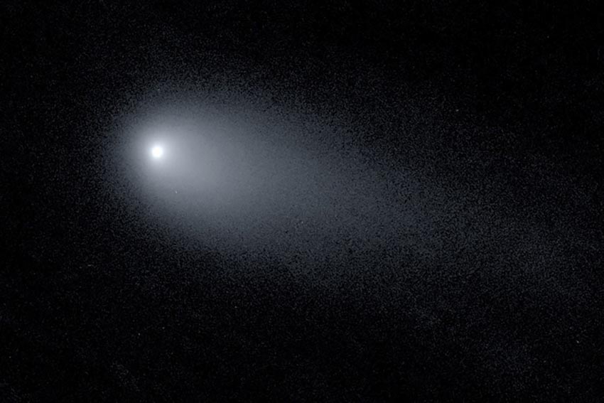 Cận cảnh sao chổi với cái đuôi khổng lồ không thuộc hệ mặt trời-4