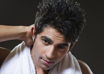 Sử dụng sản phẩm tạo kiểu tóc nam -8