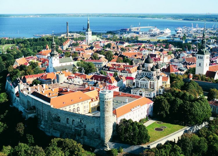 Tallinn: thành phố Trung cổ bên vịnh Baltic-7