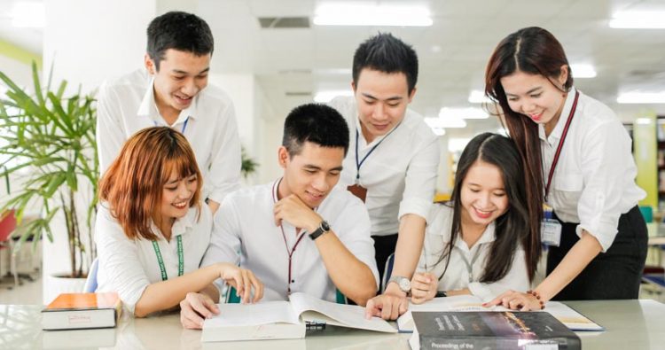 Xu hướng giáo dục "khép kín"-3