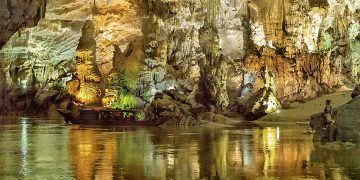 Tạp chí du lịch hàng đầu thế giới bình chọn Phong Nha – Kẻ Bàng là nơi trải nghiệm hàng đầu tại Việt Nam
