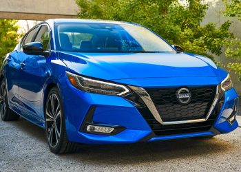 Nissan Sentra 2020 đối thủ đáng gờm của Honda Civic - 1