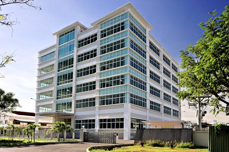 BDS cho doanh nghiệp nhỏ: Thị trường ngách có tiềm năng lớn - 1
