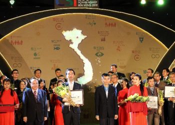 Bridgestone Việt Nam được công nhận Top 100 doanh nghiệp phát triển bền vững 2019-2