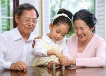 Chuyện nhà tôi: Mê cháu -2