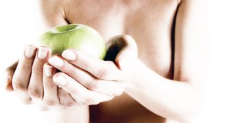 Khắc phục những vùng da khô trên cơ thể - 01