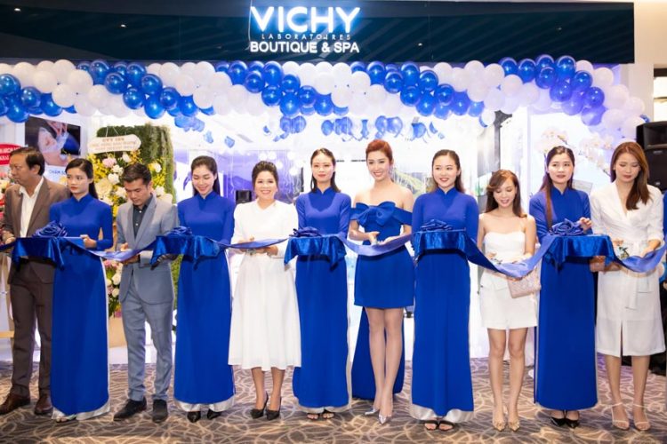 Khai trương Vichy Boutique & Spa tại TTTM Crescent Mall 2-5