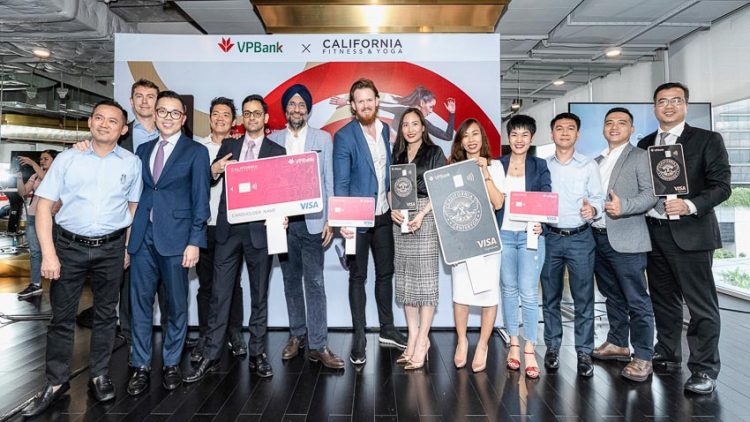 Ra mắt thẻ tín dụng đồng thương hiệu VPBank-California-2