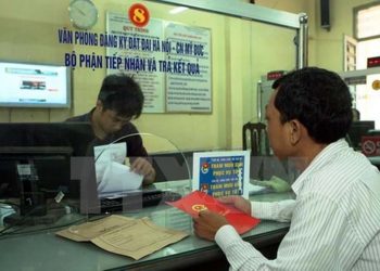 ‘Treo’ sổ hồng chung cư: Người dân có thể khởi kiện chủ đầu tư ra tòa -2