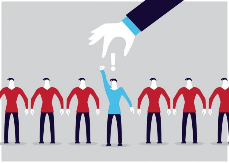 Tuyển ai bây giờ - 1