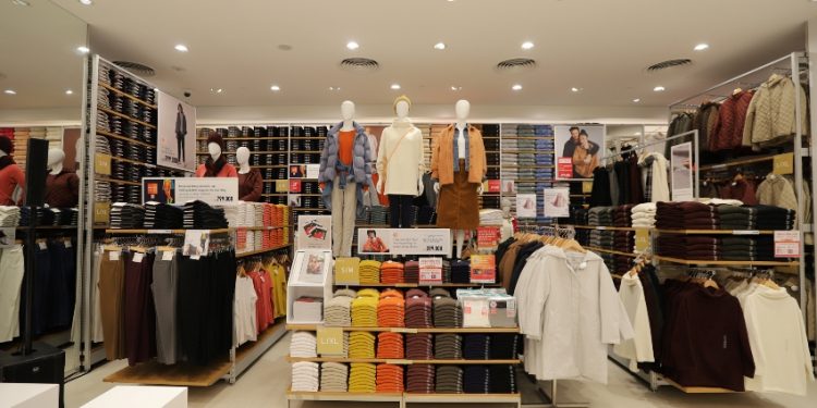 Khám phá cửa hàng UNIQLO Đồng Khởi lớn thứ 2 trong khu vực Đông Nam Á