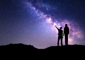 Cơm sôi bớt lửa…