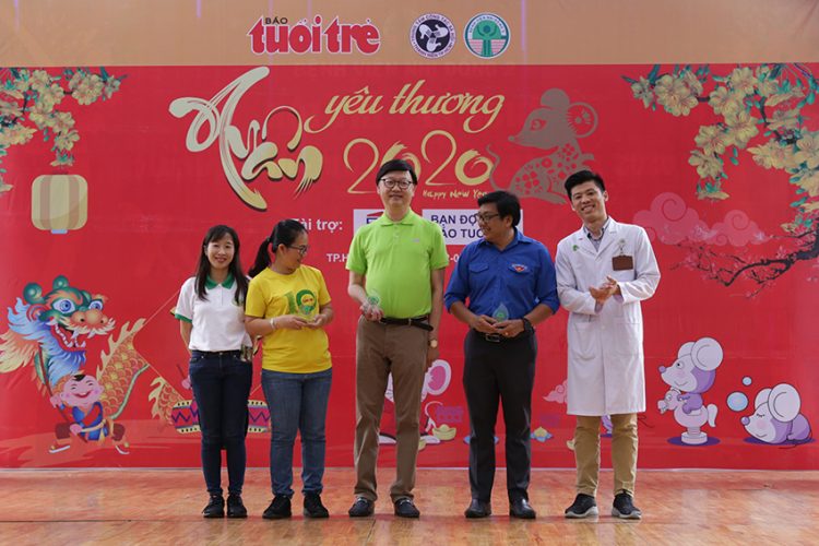 Sơn TOA Việt Nam gây quỹ “Xuân yêu thương” giúp đỡ các bệnh nhân ung thư