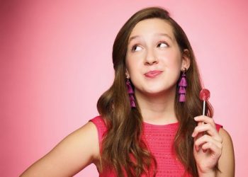 Ngôn ngữ cơ thể nào dễ ‘hớp hồn’ người nhất?