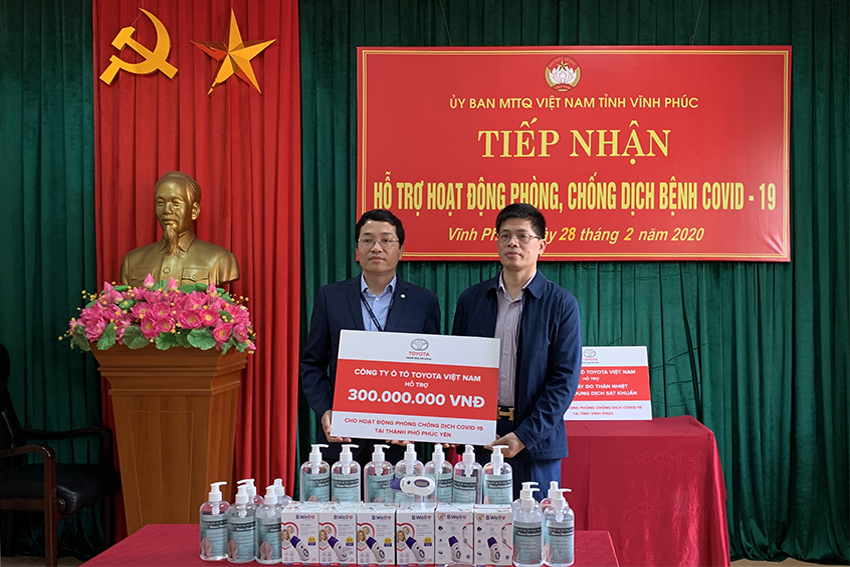 Toyota Việt Nam hỗ trợ trang thiết bị y tế phòng chống dịch Covid-19 cho tỉnh Vĩnh Phúc - 2
