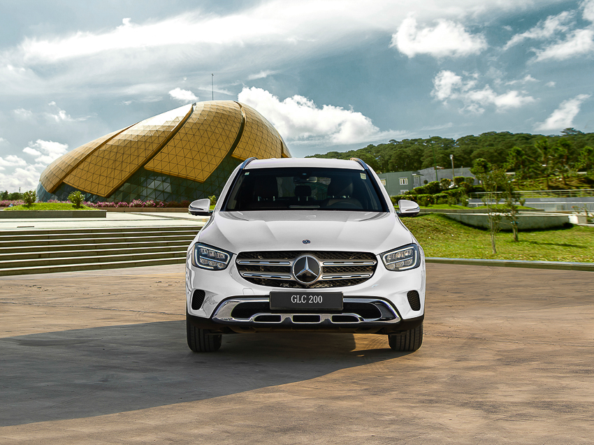 Mercedes-Benz GLC 200 giá từ 1,749 tỷ đồng tại Việt Nam - 13