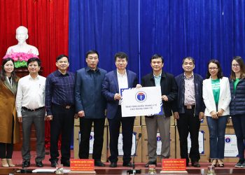 Grab chung tay phòng chống dịch COVID-19 - 1